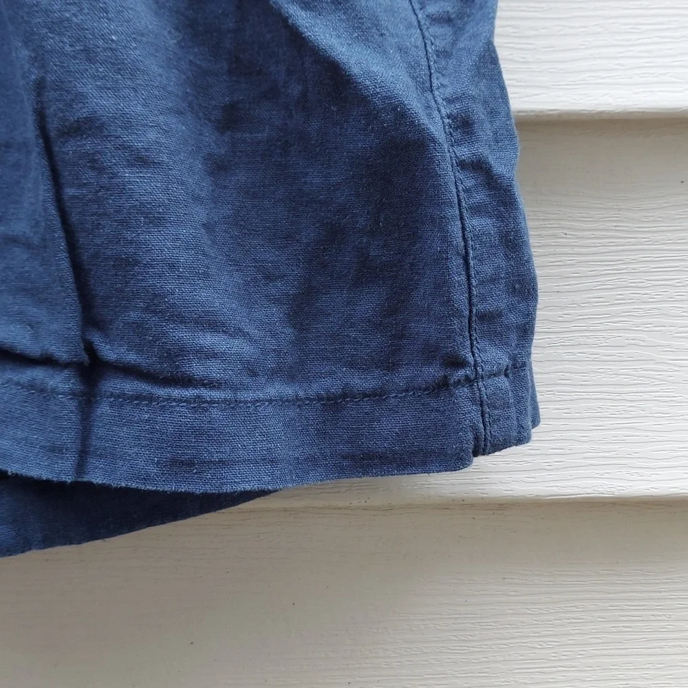 Wallflower shorts. Size XL.